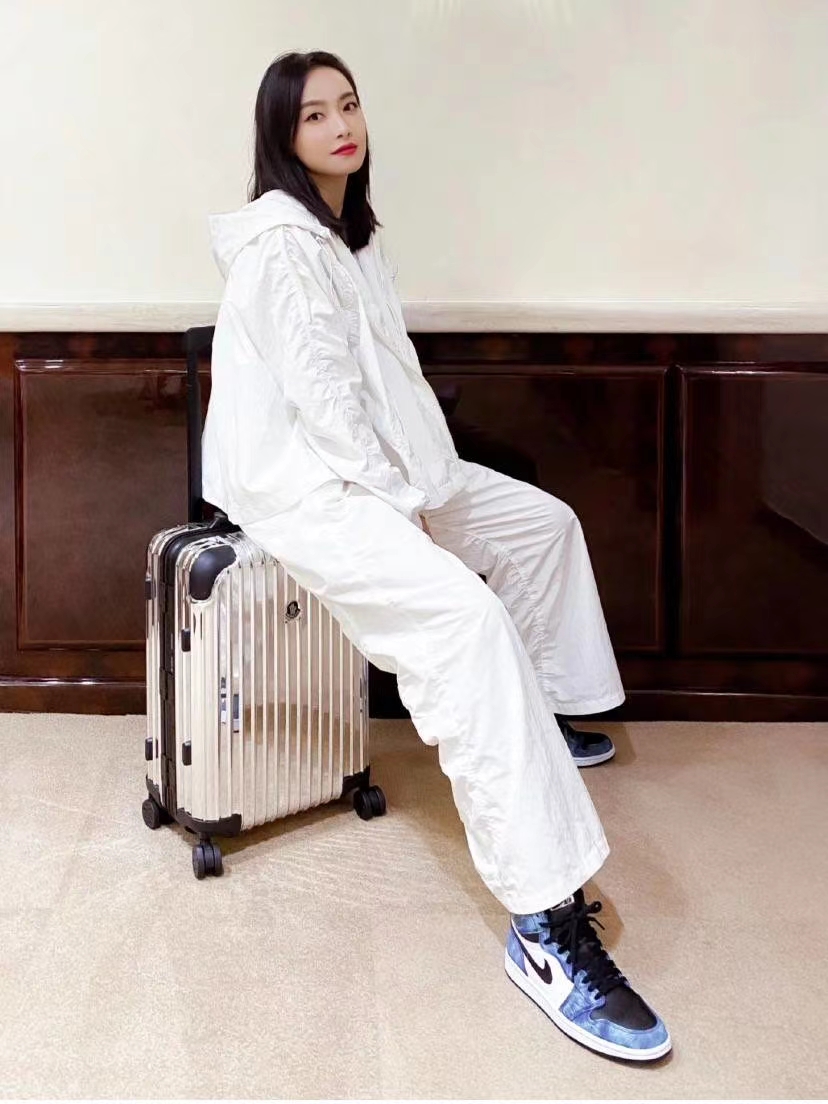 Diario de vuelo de Song Qian: el viaje está por comenzar, no puede faltar un estilo elegante.
