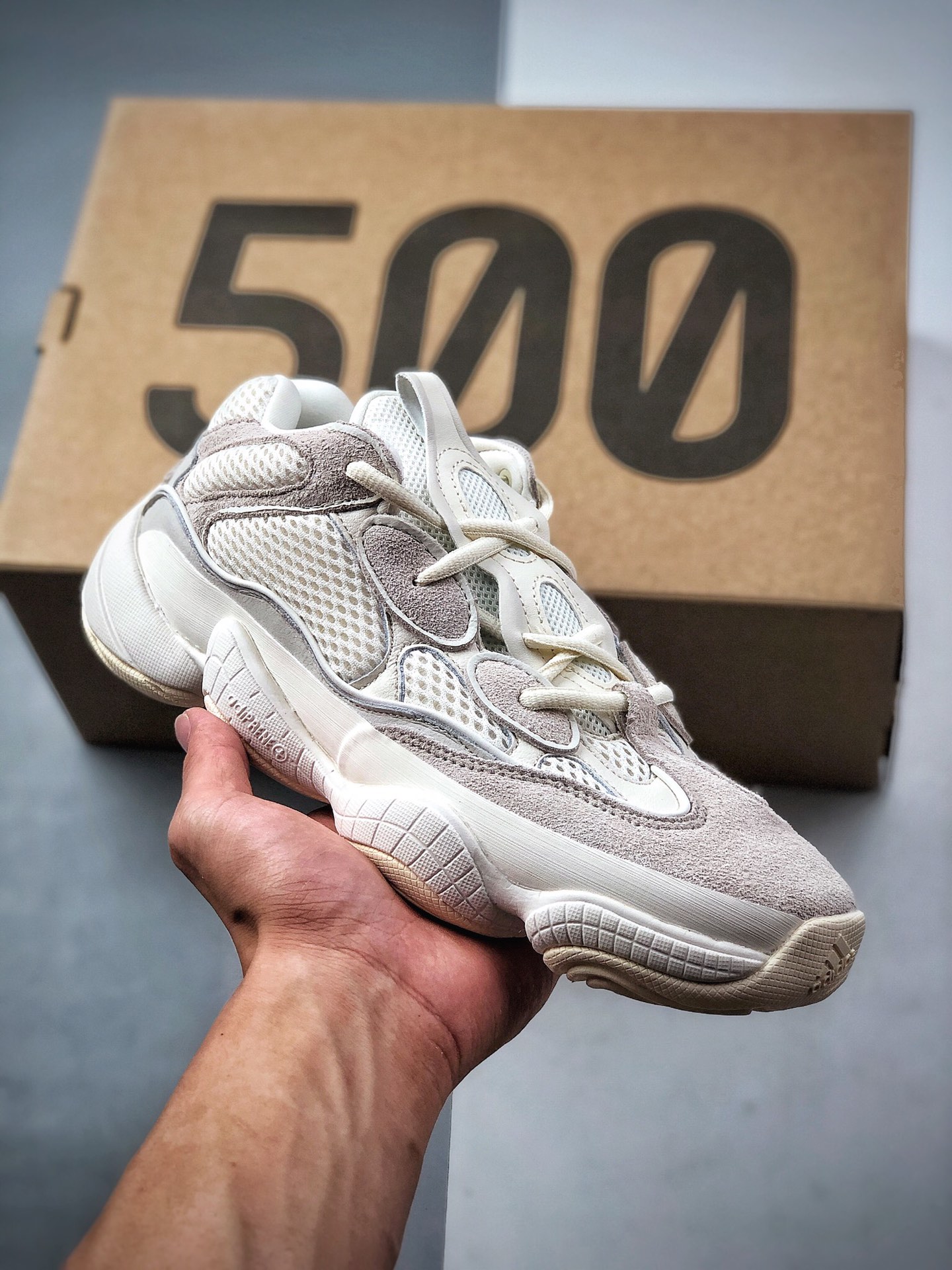 Adidas 阿迪达斯 Yeezy 500 货号：FV3573 尺码：36 36.5 37 38 38.5 39 40 40.5 41 42 42.5 43 44 44.5 45 46