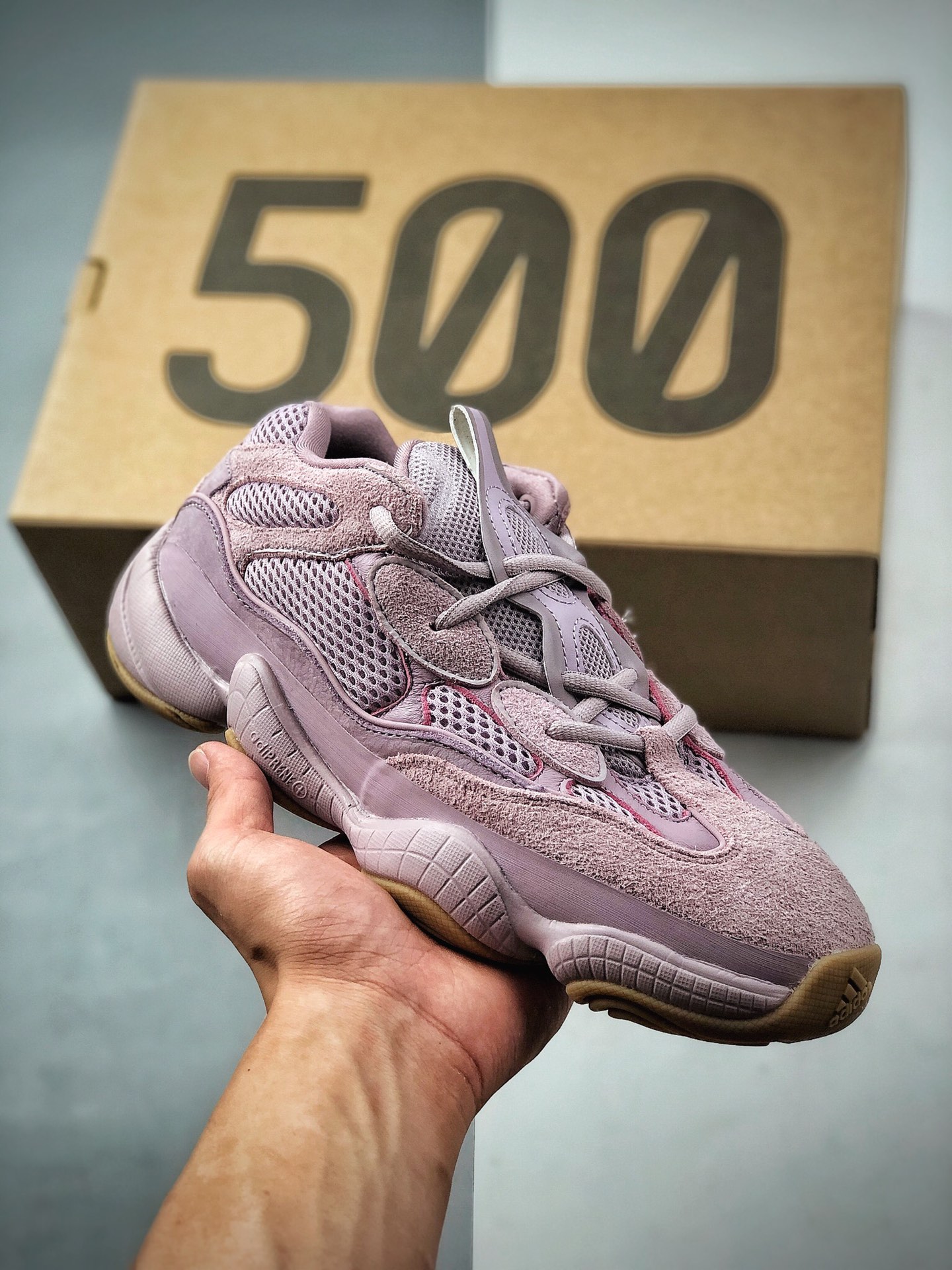 Adidas 阿迪达斯 Yeezy 500 货号：FW2656 尺码：36 36.5 37 38 38.5 39 40 40.5 41 42 42.5 43 44 44.5 45 46