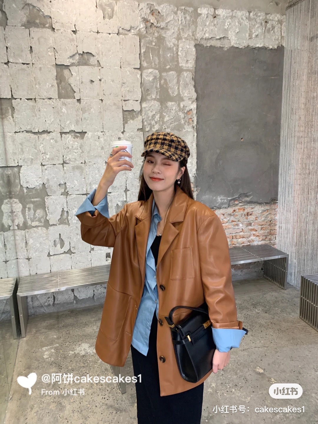 Ysl 𝑴𝒂𝒏𝒉𝒂𝒕𝒕𝒂𝒏 29CM曼哈顿法棍包 579271黑色牙签纹金扣