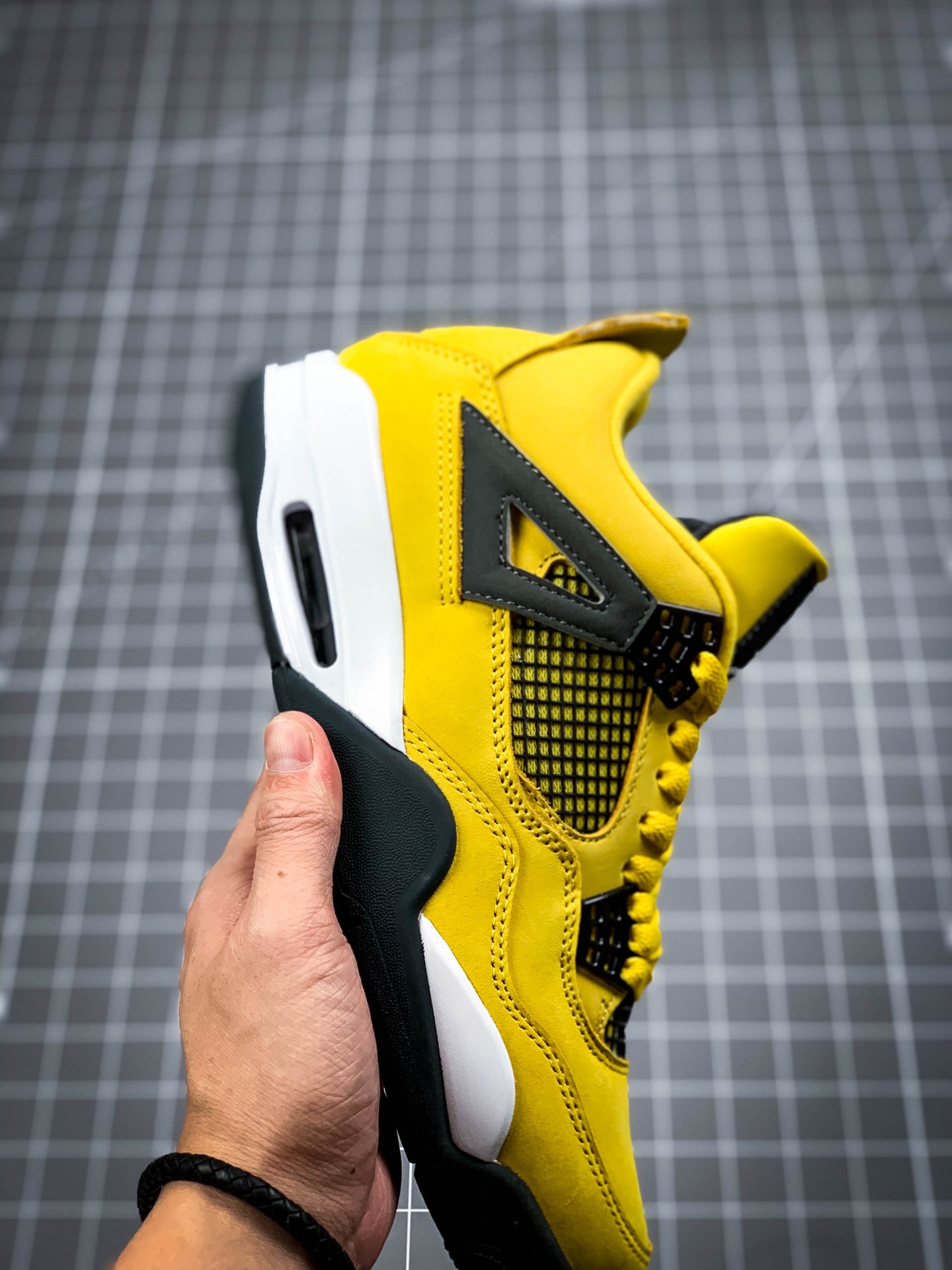 550 纯原AJ4 电母 Air Jordan 4 “Lightning”  314254-702