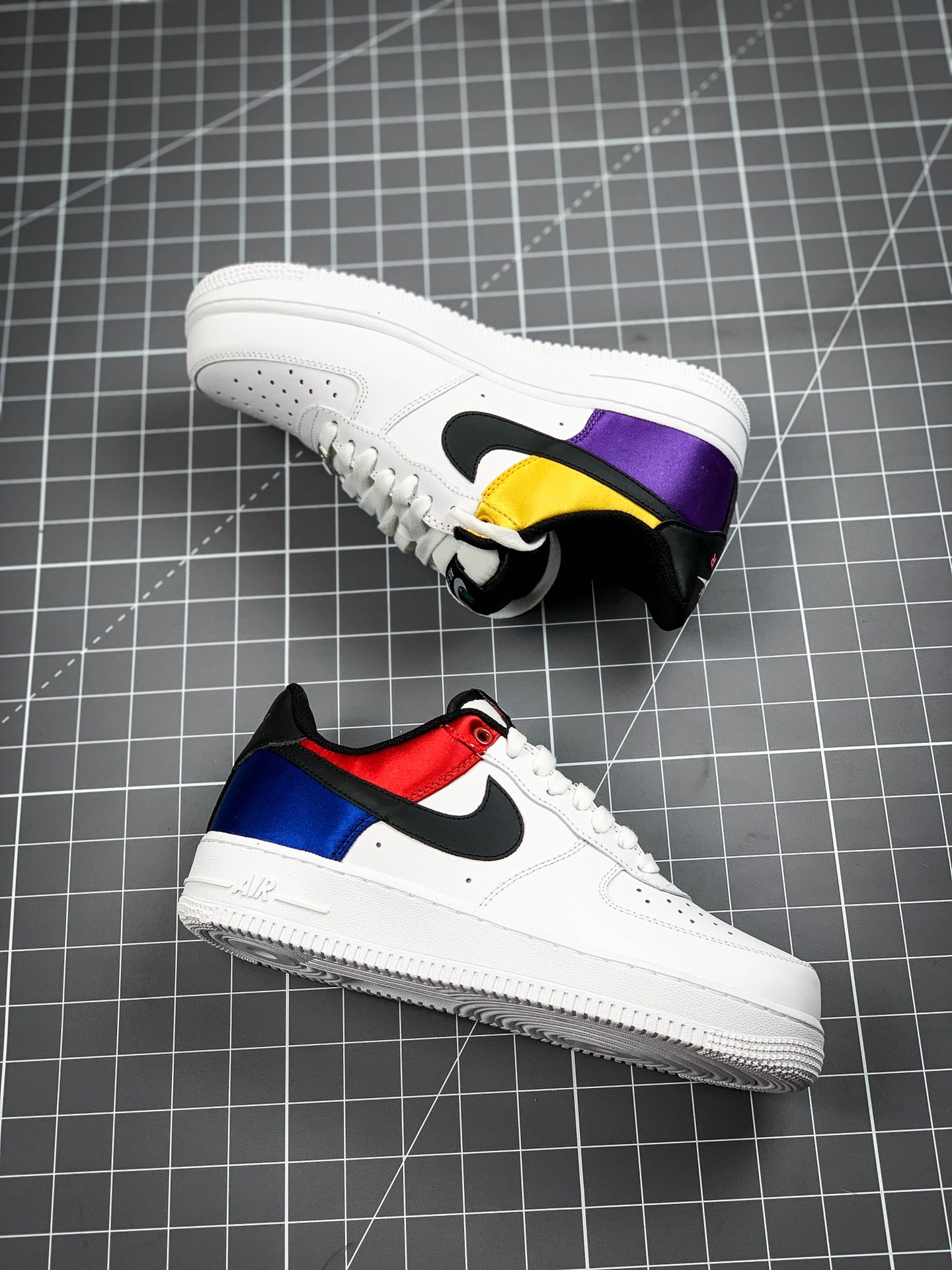 220 Nike Air Force 1'07 LV8 丝绸拼接 空军一号低帮运动休闲板鞋 CW7010-100