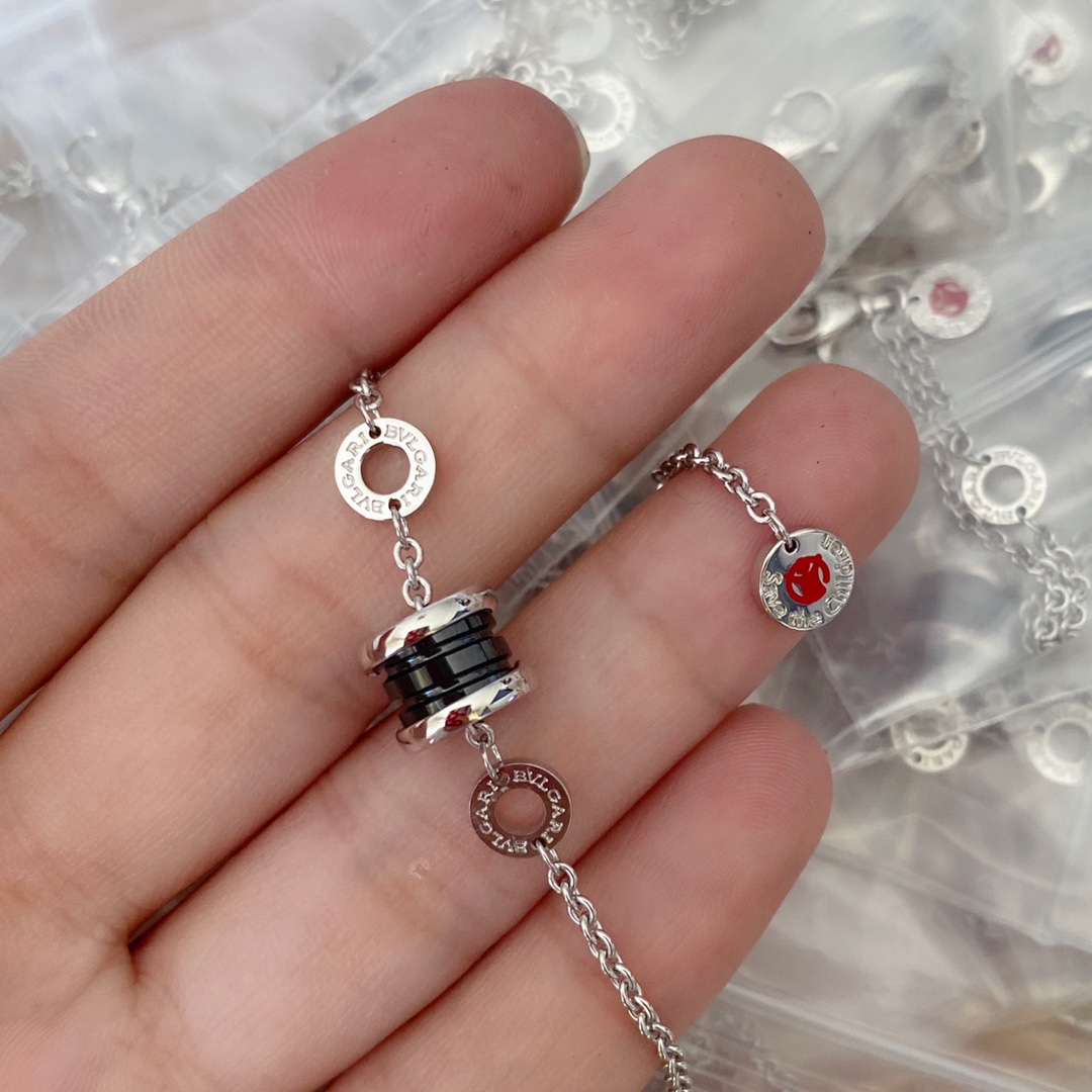Bvlgari 宝格丽CNC对版小红人手链