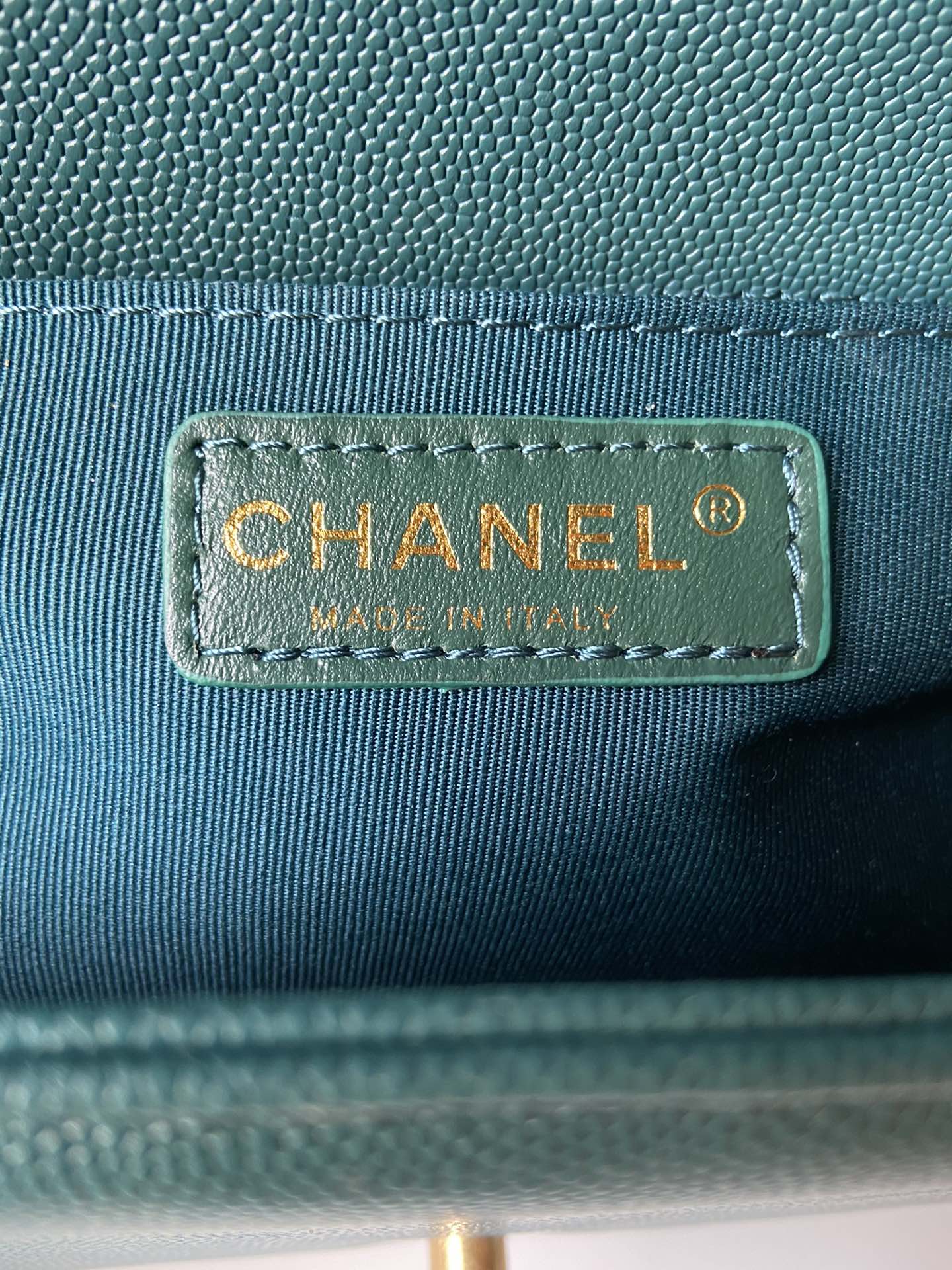 V格细球纹Chanel18秋冬爆款67086leboy系列V格进口细球纹小牛皮实物颜色非常漂亮原厂进口2