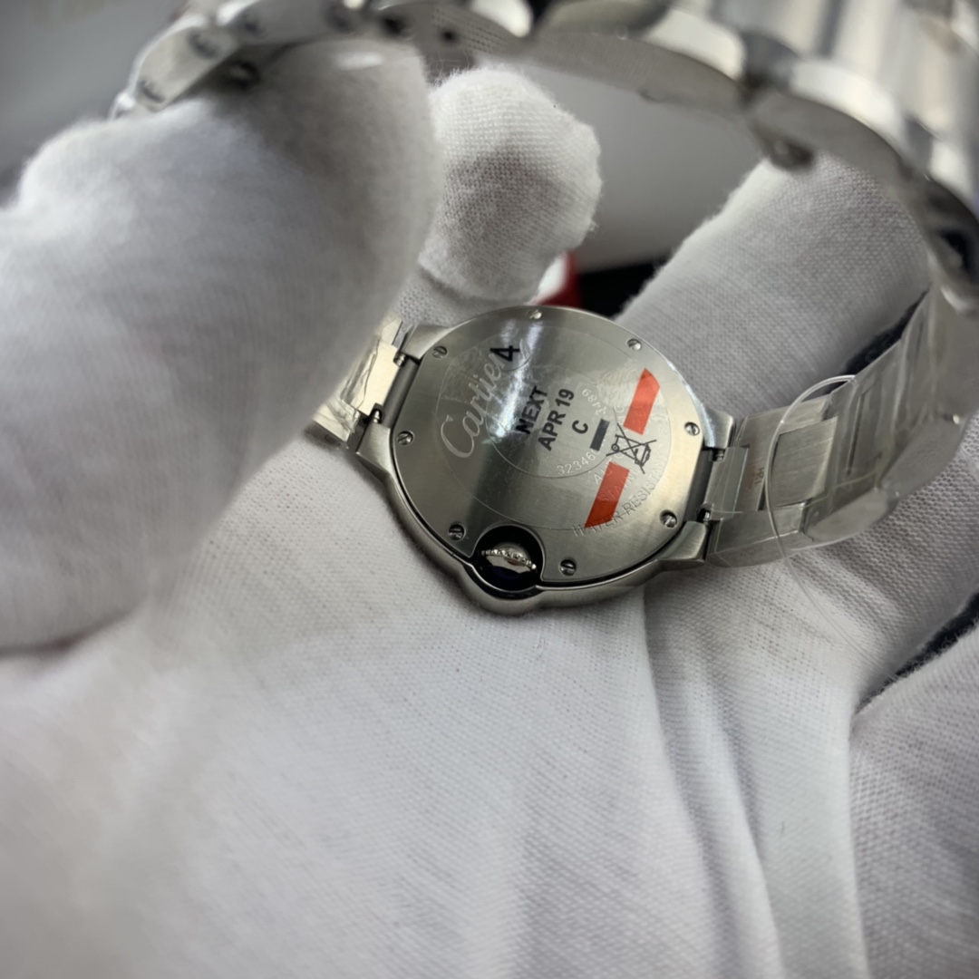 Cartier 皇家 卡地亚蓝气球系列33尺寸女表