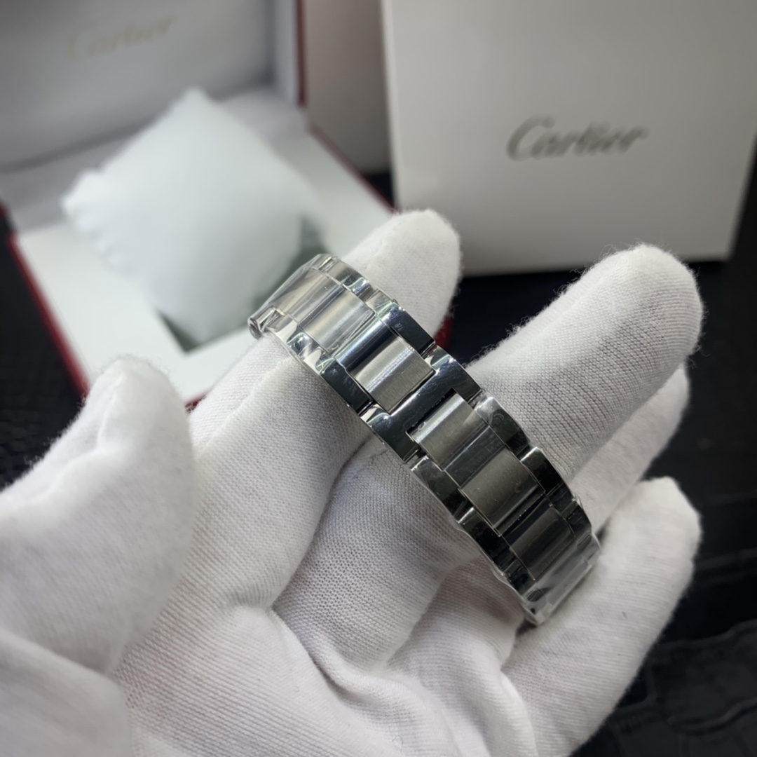 Cartier 皇家 卡地亚蓝气球系列33尺寸女表