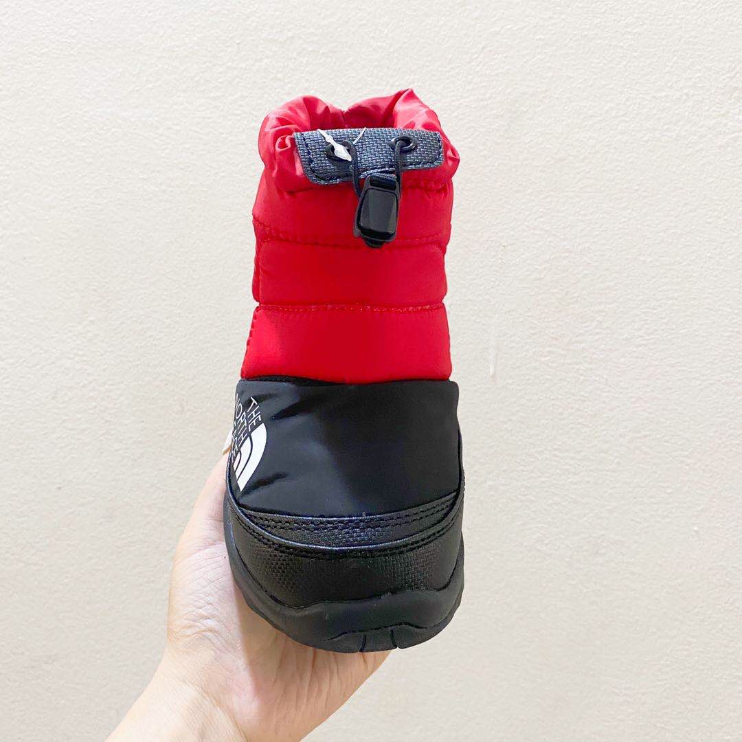 图片[2]-北面高帮儿童雪地靴 尺码：24-39码 让宝贝的脚丫穿上羽绒服，超级暖和宝贝再也不怕冷到脚了❤️防滑耐磨大底✔️内里高帮加绒加厚，保暖舒适❄️-选品中心