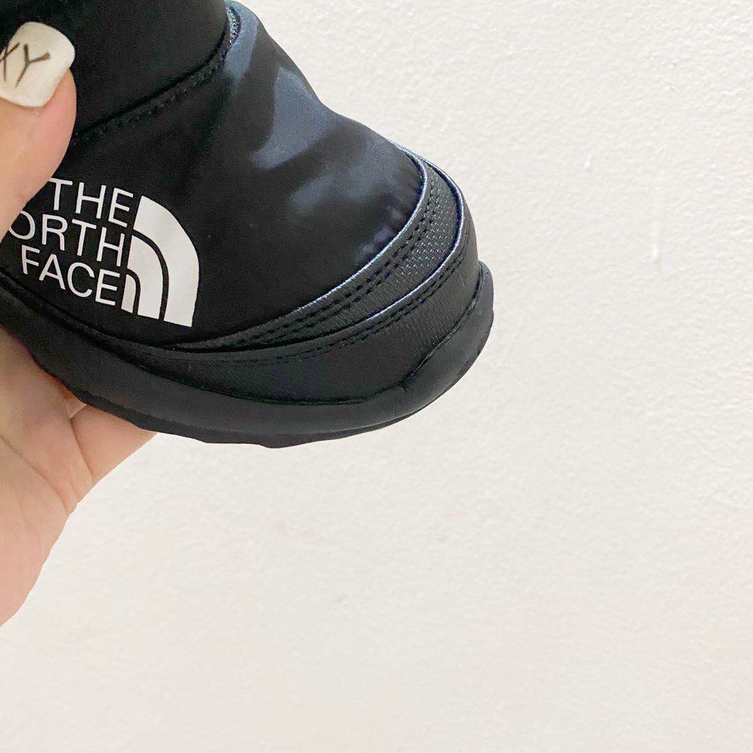 图片[4]-北面高帮儿童雪地靴 尺码：24-39码 让宝贝的脚丫穿上羽绒服，超级暖和宝贝再也不怕冷到脚了❤️防滑耐磨大底✔️内里高帮加绒加厚，保暖舒适❄️-选品中心