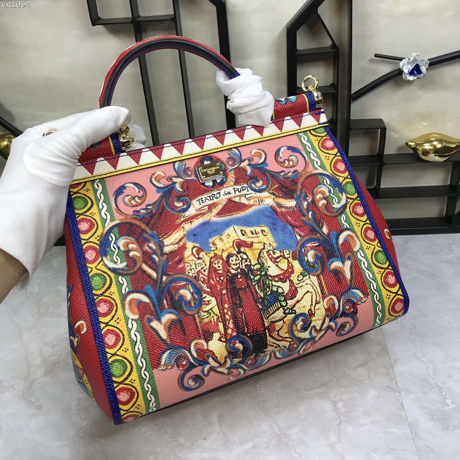 Dolce&Gabbana杜嘉班纳明星同款斜挎包可斜挎配镜子海外代购专用品有范有气场全新包型任何搭配都可