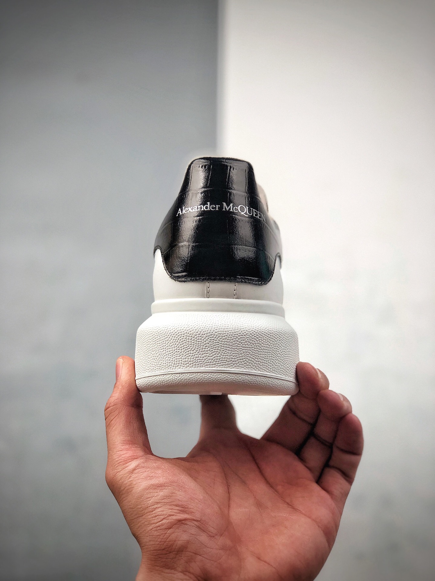 480  代购指定版本芯片可扫 Alexander McQueen/亚历山大麦昆