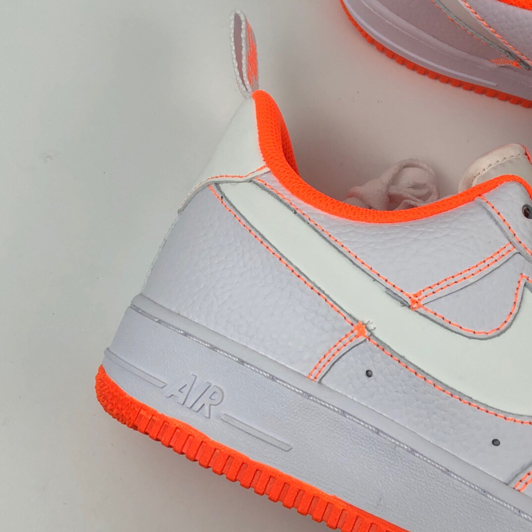 200 Nike Air Force 1 Premium “Mirinda Orange”空军一号典经板鞋“美年达”CV3039-103