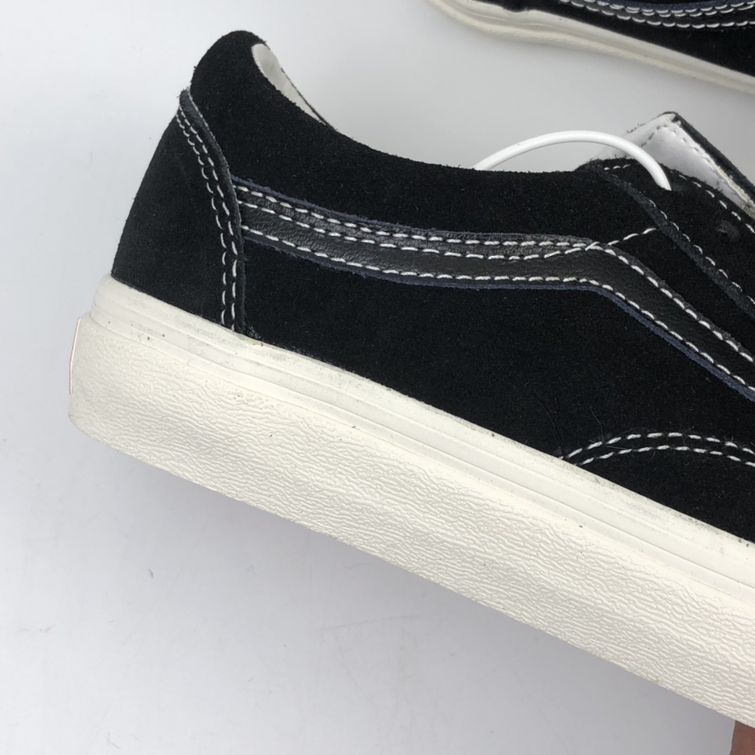 150 Vans Pig Suede Old Skool 万斯 麂皮黑武士 硫化板鞋 VN0A4P3XTGJ