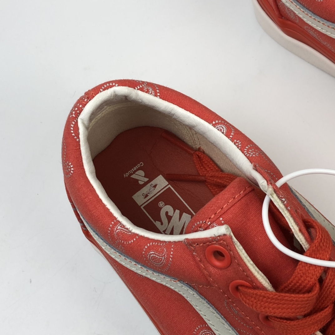 150 Casestudy x Vans Vault 韩国限定款腰果花低帮板鞋 VN0A4BVF2E8