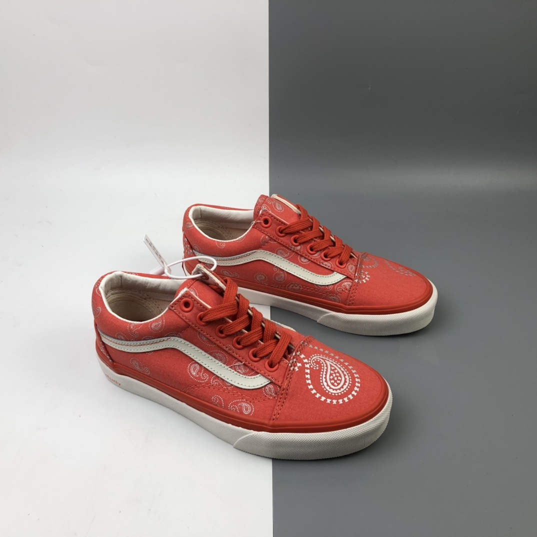 150 Casestudy x Vans Vault 韩国限定款腰果花低帮板鞋 VN0A4BVF2E8