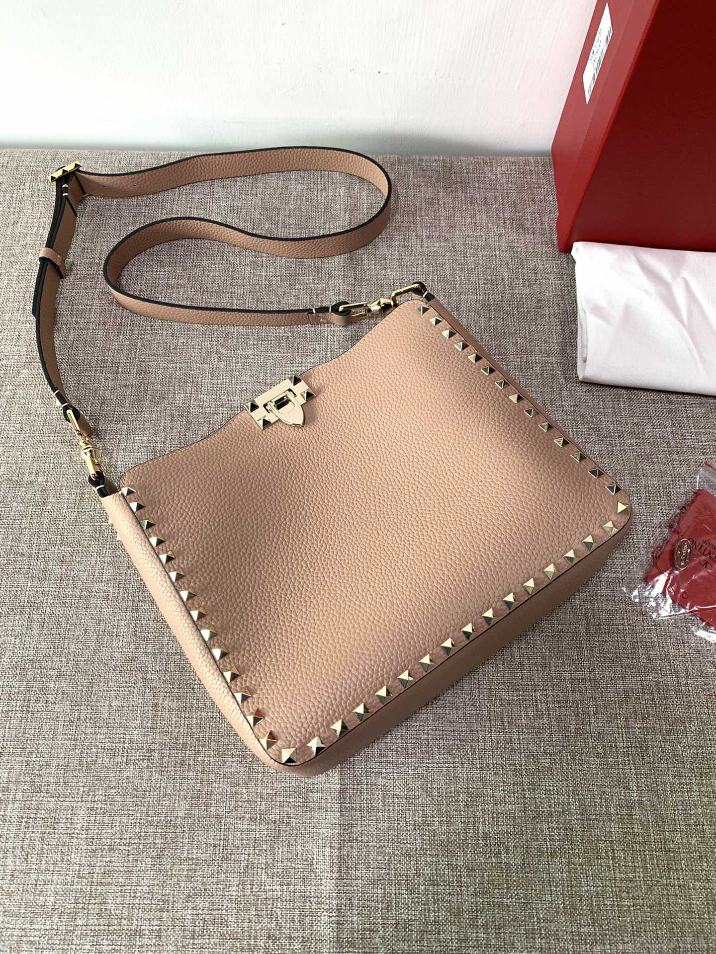 [Valentino Women
