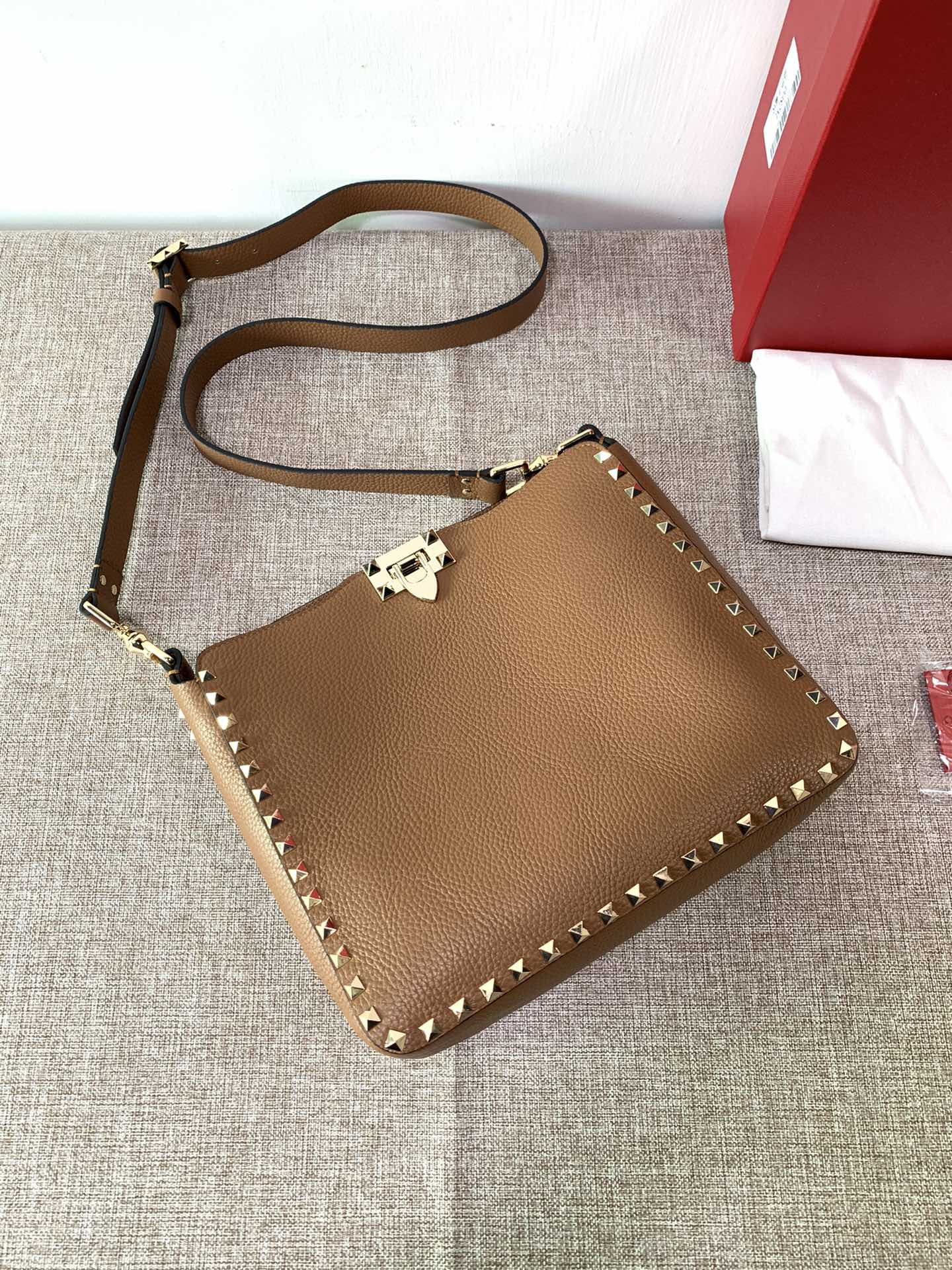 [Valentino Women