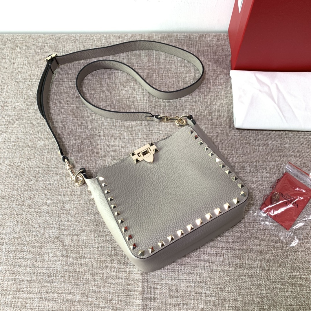 [Valentino Women