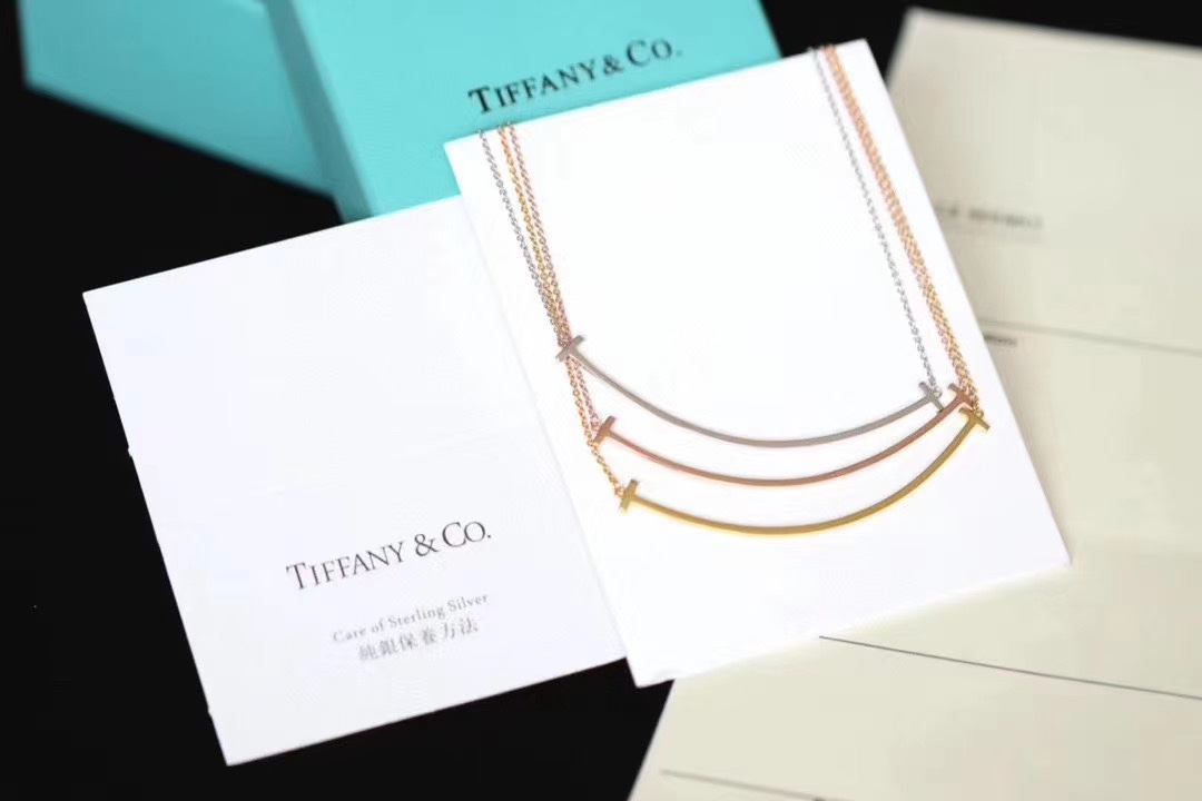 Tiffany & Co. Tiffany&Co.三色微笑大号 锁骨项链
