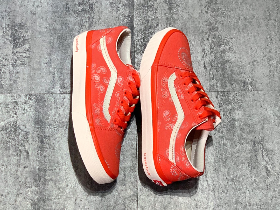 150 韩国限定款  Casestudy x Vans Vault 腰果花