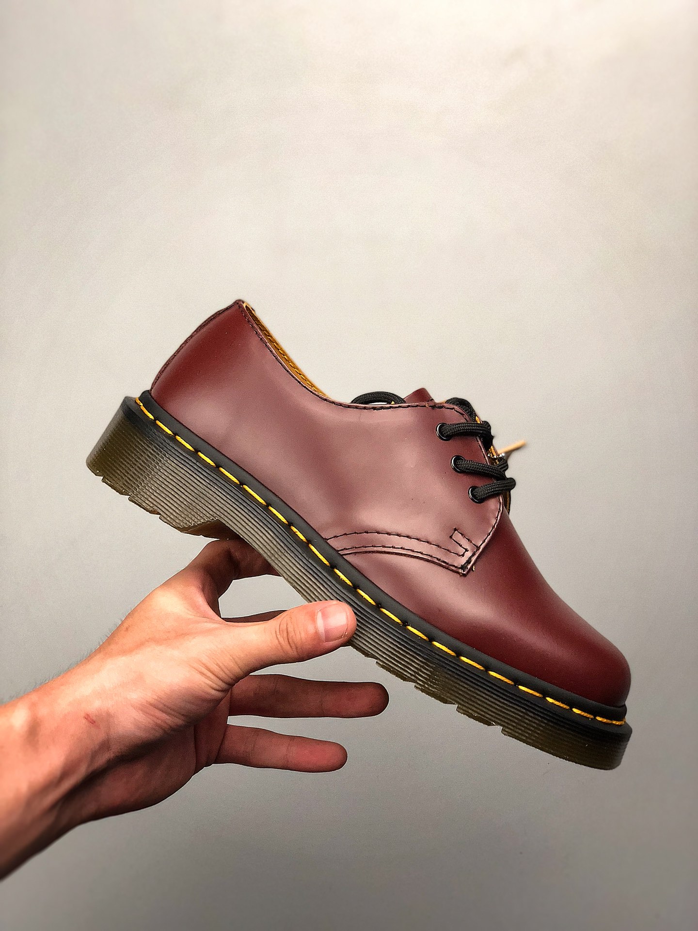 Autumn and winter Internet celebrity classic British style online Dr.martens Martin boots 1461 low top series