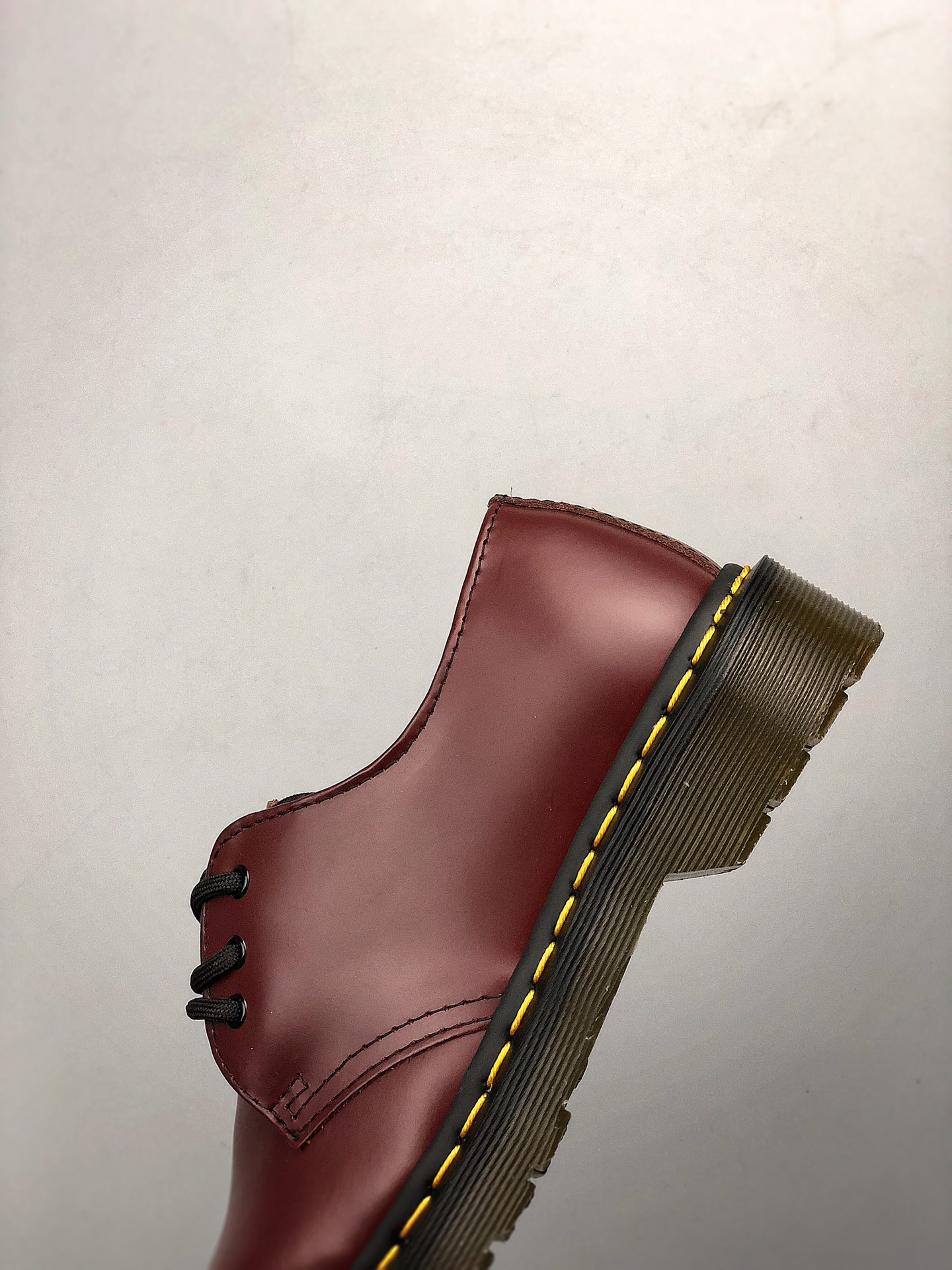 Autumn and winter Internet celebrity classic British style online Dr.martens Martin boots 1461 low top series