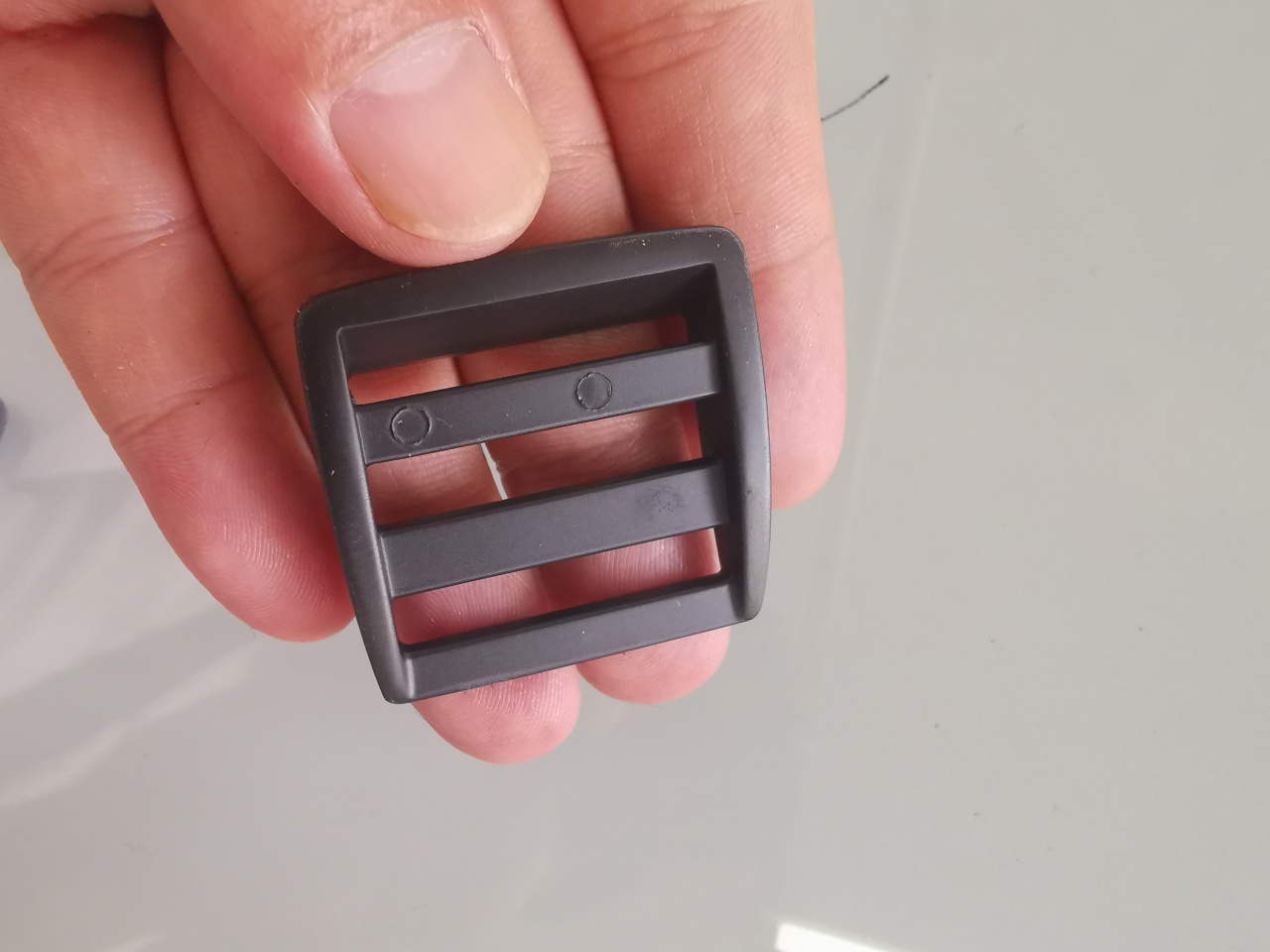 The strap buckle is painted, exported to Italy Dior backpack order, original backpack cutting picture