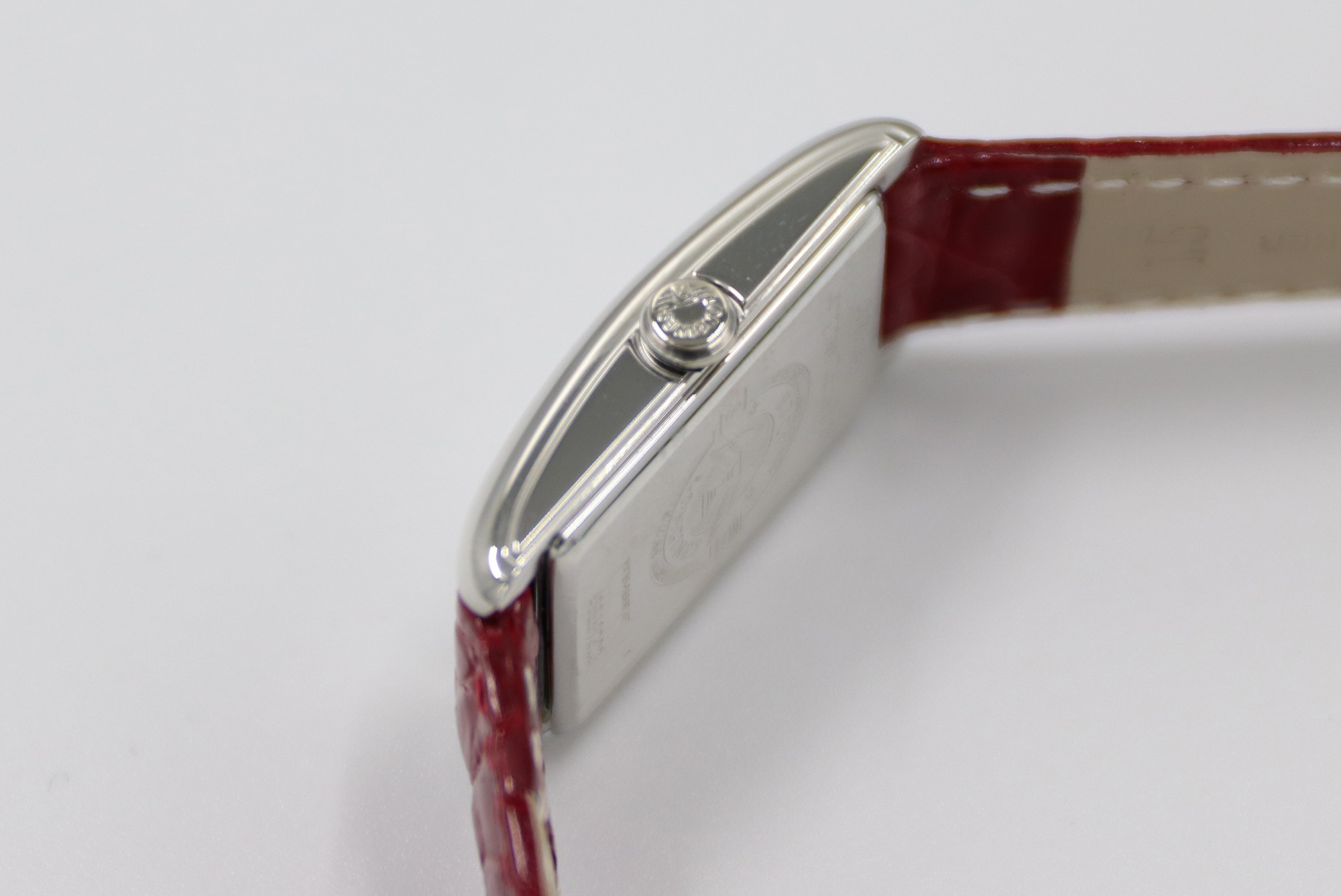 까르띠에 탱크 L178.2 쿼츠 시계 다이아몬드 악어가죽 스트랩 사파이어 글라스 상세 이미지 5