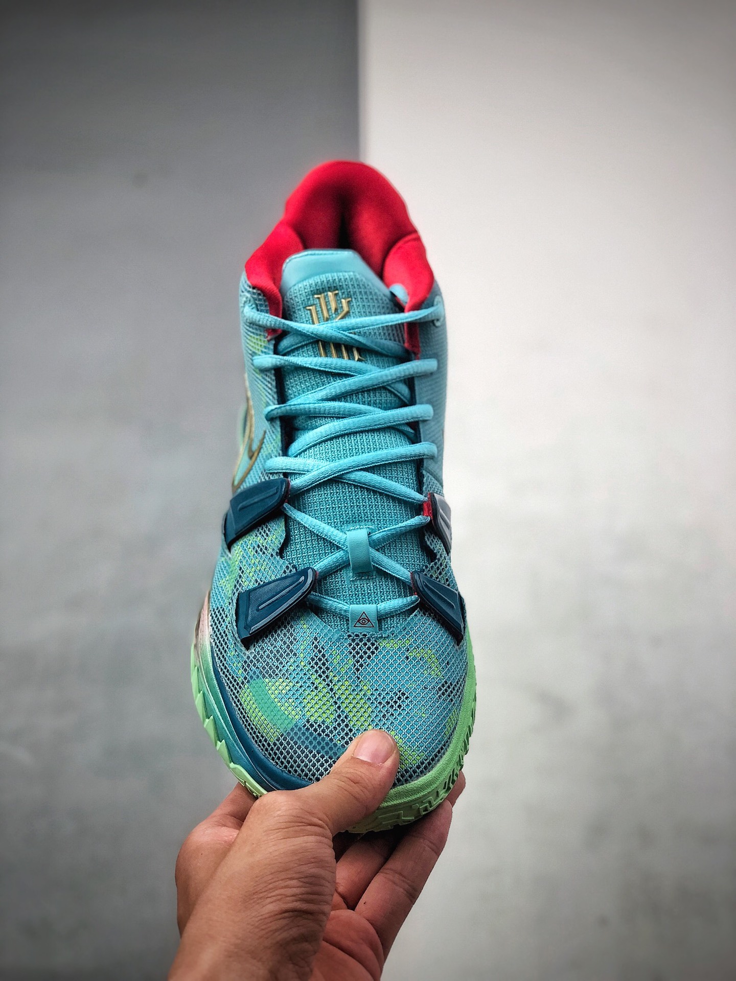 230 欧文全新七代 战靴耐克Nike Kyrie 7 PRE HEAT EP 欧文7代DC0588-400