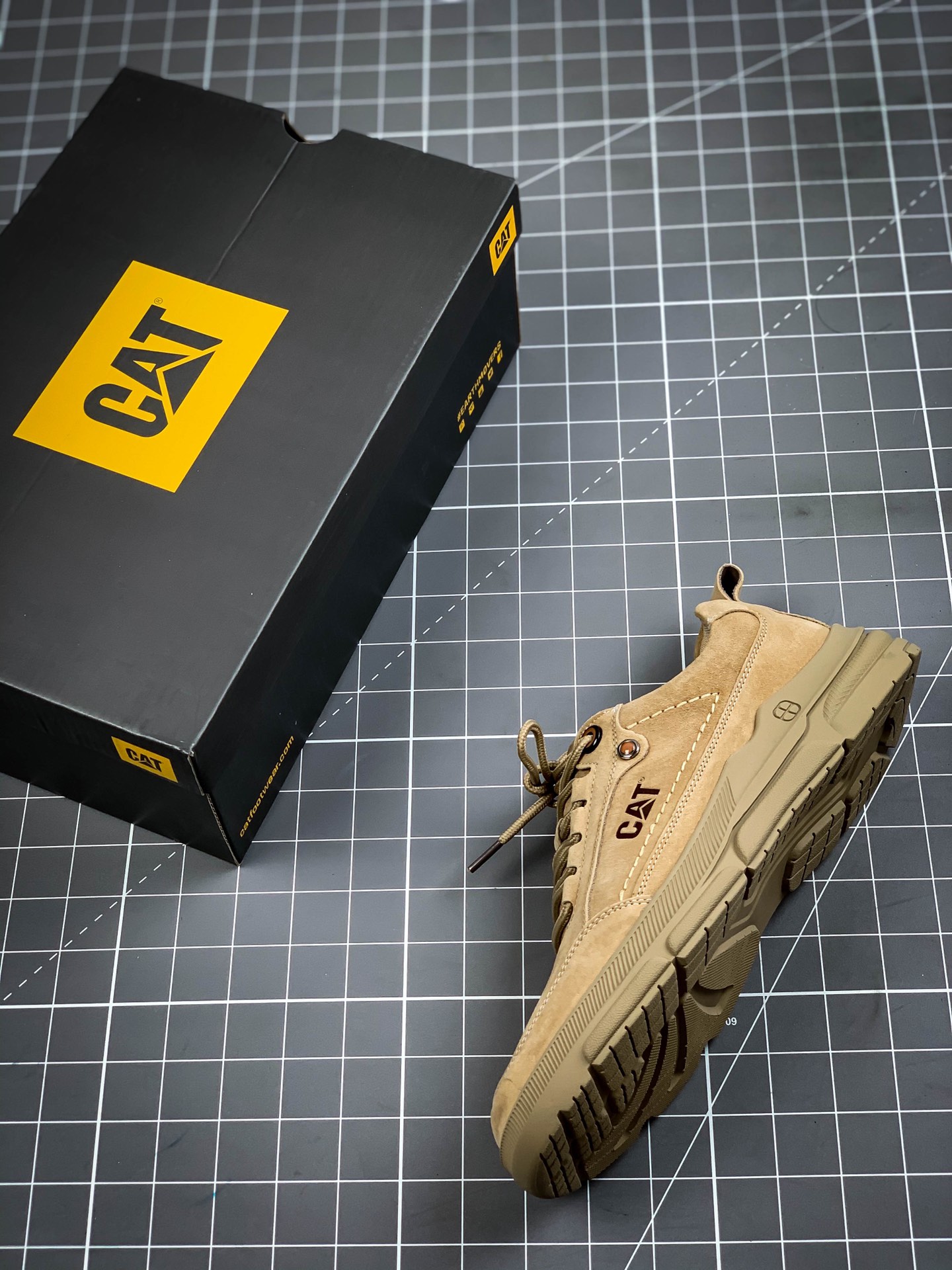 260 CAT FOOTWEAR/ CAT 卡特P722056工装休闲复古潮鞋