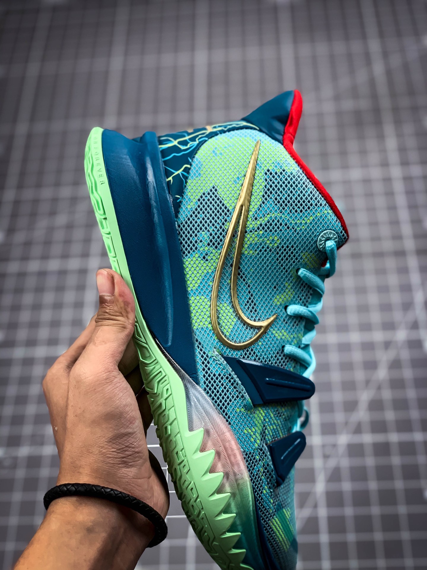 230 耐克Nike Kyrie 7 Pre Heat 欧文7时尚休闲运动篮球鞋搭载Air Zoom Turbo气垫DC0588-002