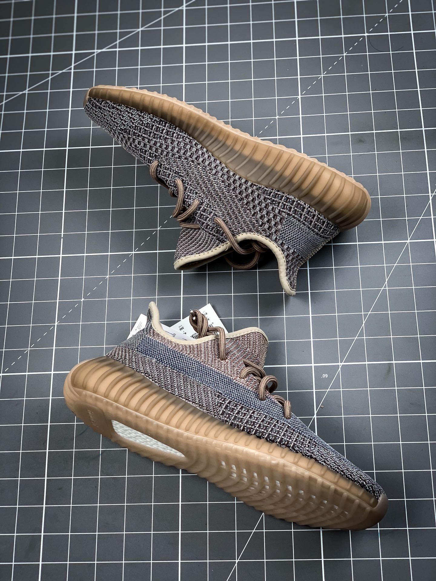 480Adidas Yeezy Boost 350v2 新配色出货HO2795