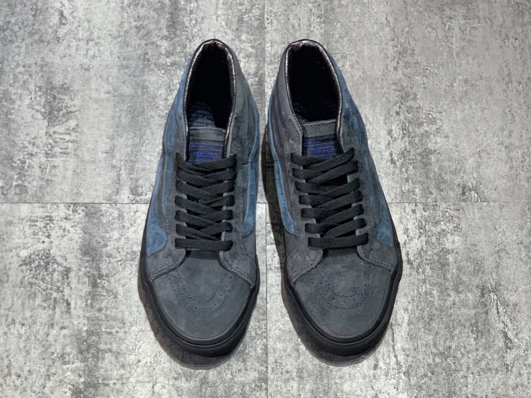 160  余文乐主理品牌Madness联名 Madness x Vans SK8-Mid  余文乐 黑蓝麂皮中帮硫化板鞋