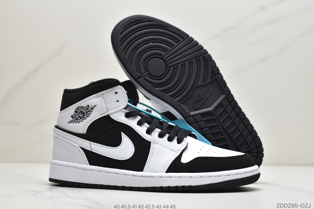 230 乔丹/Air Jordan 1 Mid AJ1 乔1 中帮百搭休闲运动板鞋554724-113