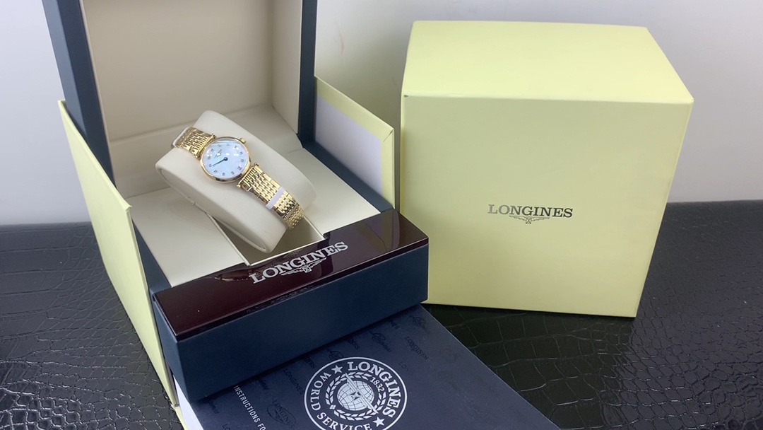 Longines 皇家 浪琴嘉岚系列全黄金贝壳表盘女表视频欣赏