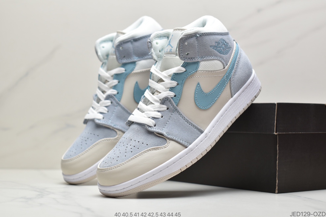 150 真标Air Jordan 1 Mid“小灰蓝”登场DA4666-100