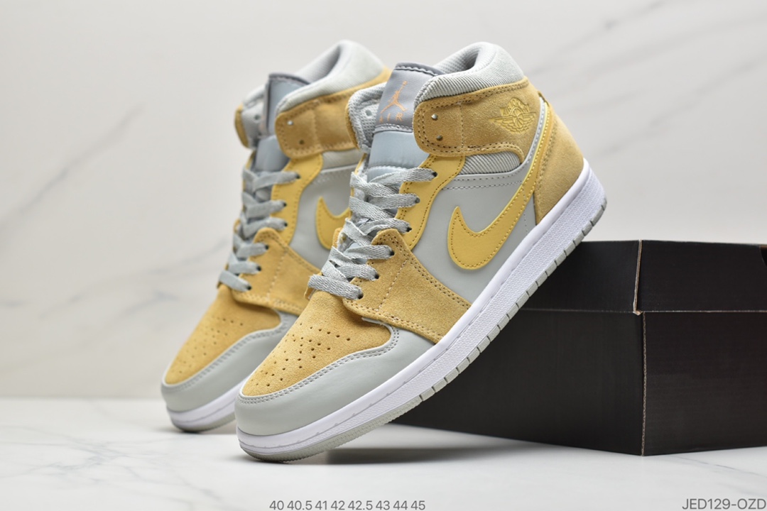 150 真标Air Jordan 1 Mid“小灰蓝”登场DA4666-100