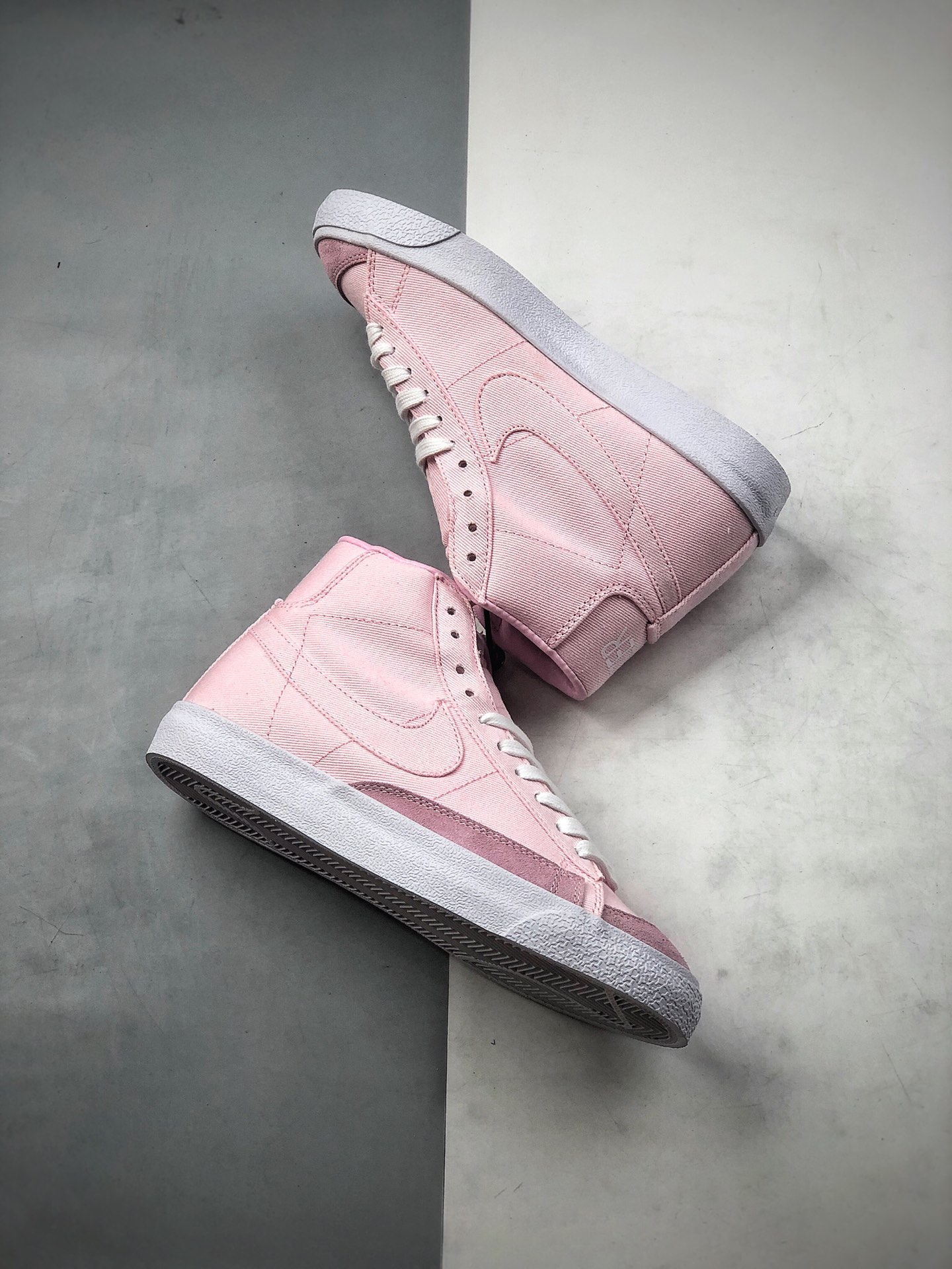 230 NIKE ZOOM BLAZER MID 樱花粉白开拓者高帮 百搭休闲板鞋CD8238-600