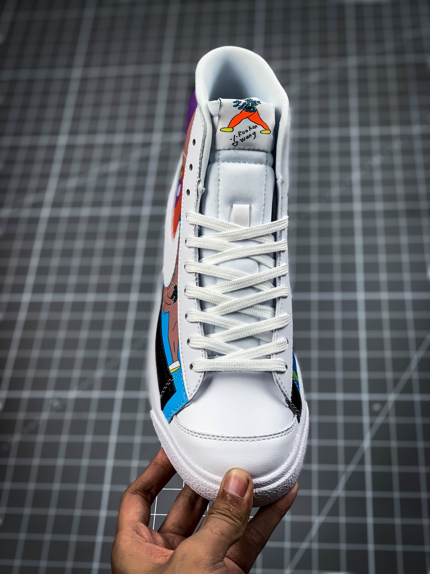 200 Ruohan Wang X Nike Blazer Mid 77 Flyleathe QS涂鸦 CZ3775-900