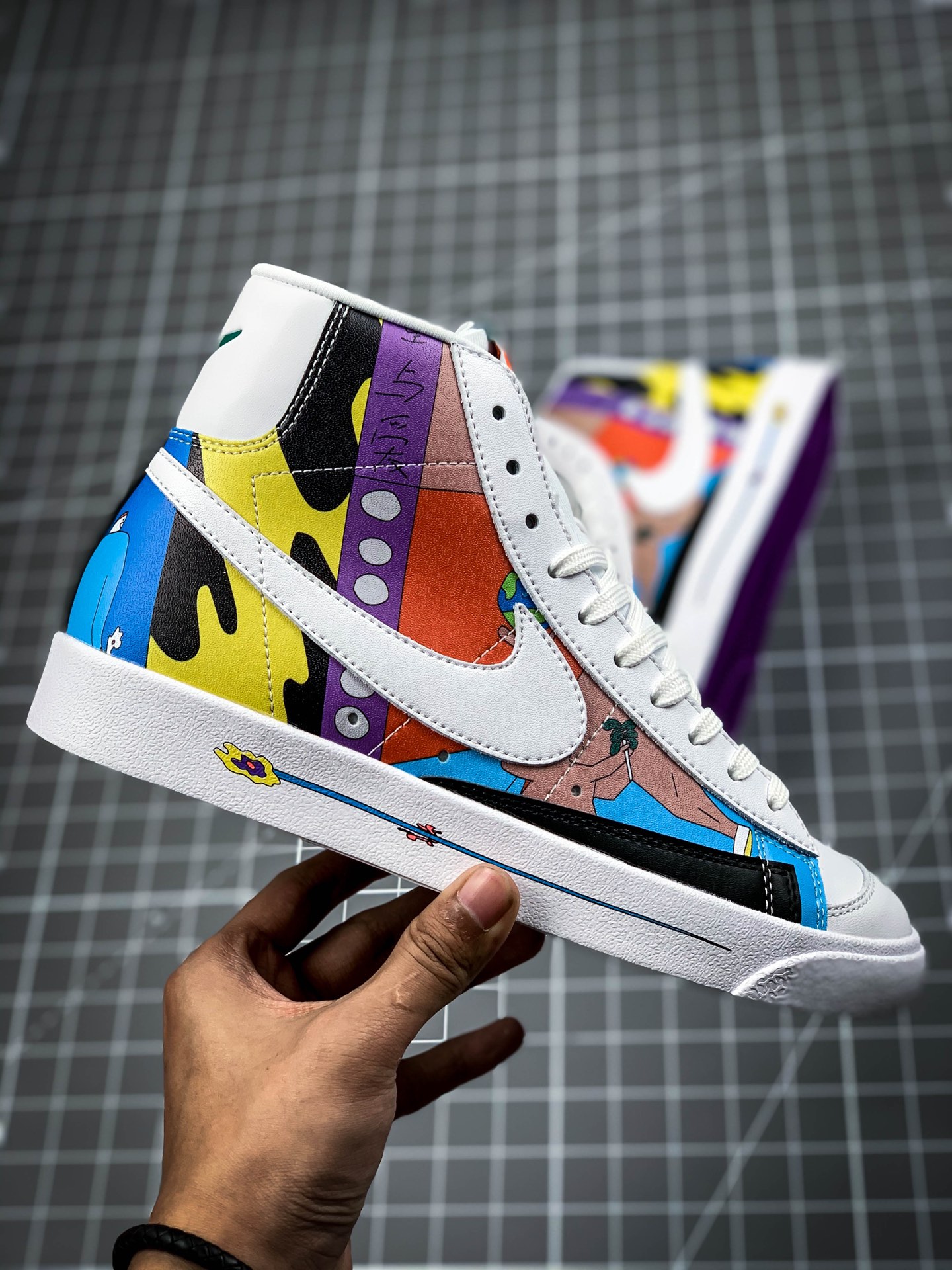 200 Ruohan Wang X Nike Blazer Mid 77 Flyleathe QS涂鸦 CZ3775-900