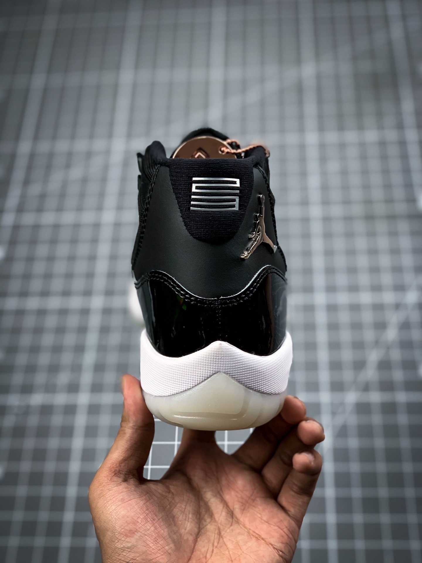 450 Air Jordan 11 ” Silver Eyelets ” AJ11乔11 大魔王2.0 男子文化篮球鞋CT8012-011