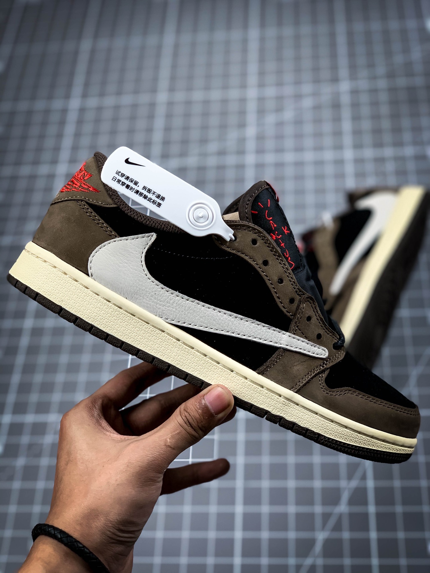 400  纯原版本Travis Scott x Air Jordan 1 Low AJ1乔1低帮倒钩 TS联名款运动休闲板鞋 CQ4277-001