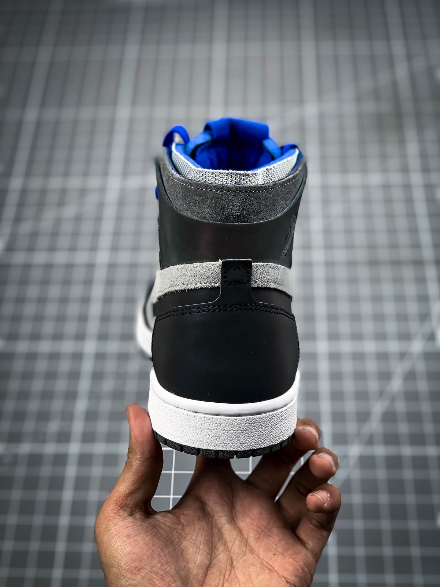 380  中国赛区联名款 LPL x Air Jordan 1 Zoom Comfort  DD1453-001