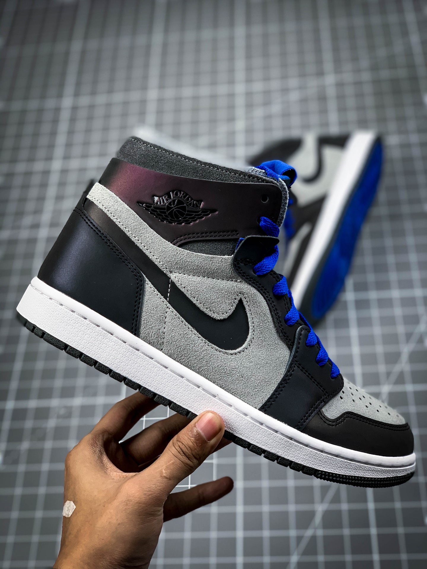 380  中国赛区联名款 LPL x Air Jordan 1 Zoom Comfort  DD1453-001
