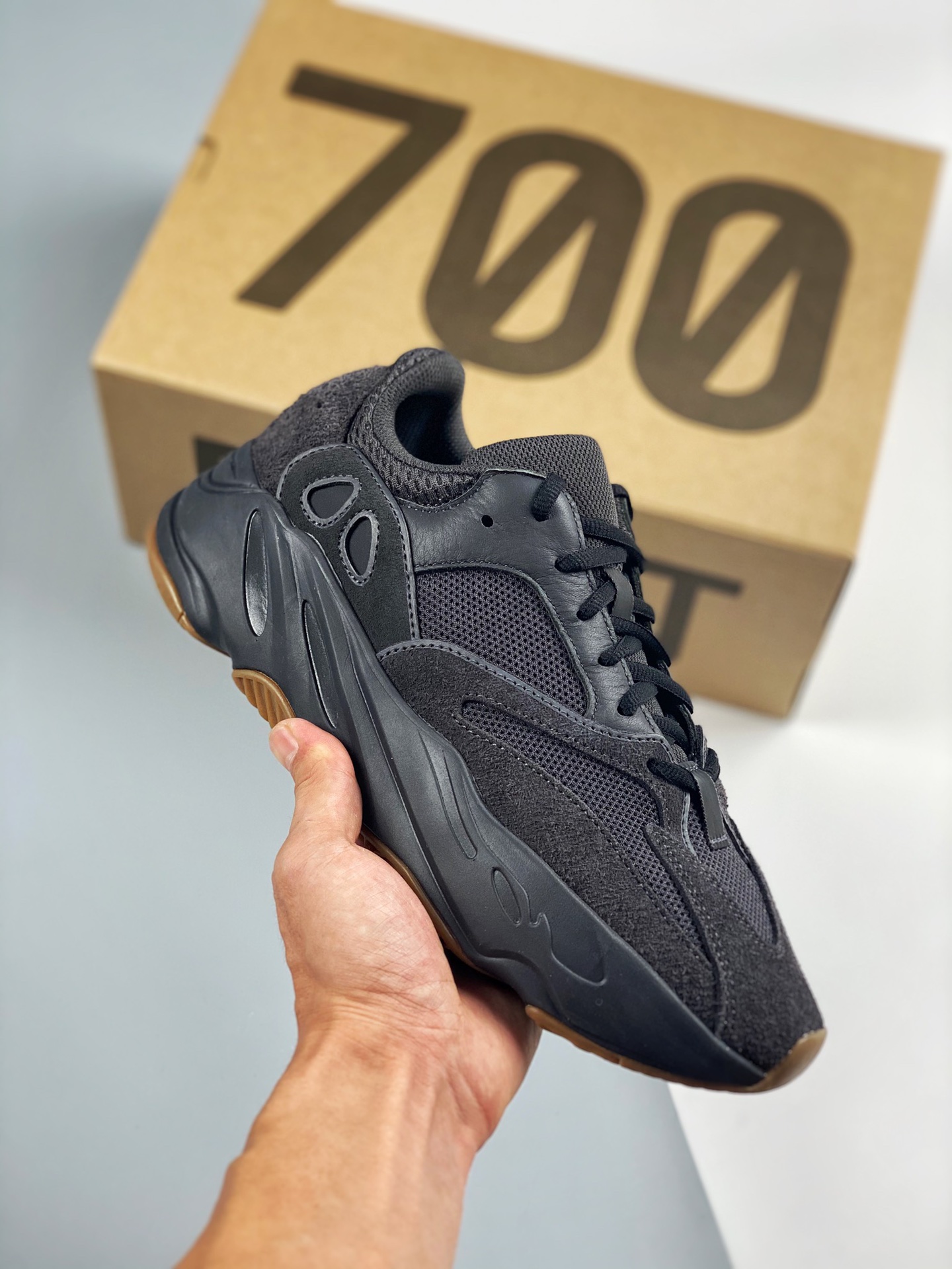 G5 puro original, creando el más alto reconocimiento en toda la red‼ AD Yeezy 700 Utility Black negro caucho, número de…