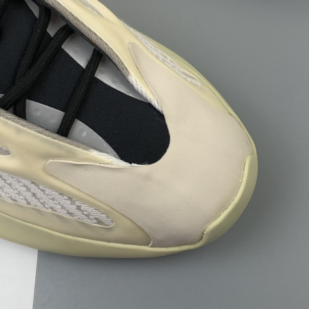 200  Adidas  Yeezy 700V3 ” Azael ”  阿迪达斯侃爷椰子夜光鞋面 复古老爹鞋 FW4980