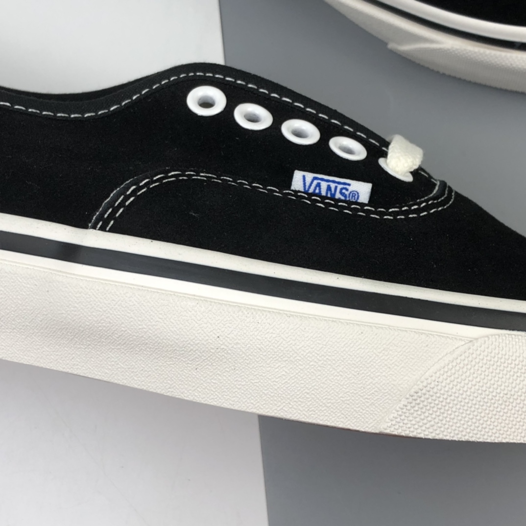 140 Vans Authentic 44 DX 安纳海姆麂皮硫化板鞋 VN0A38ENMR2