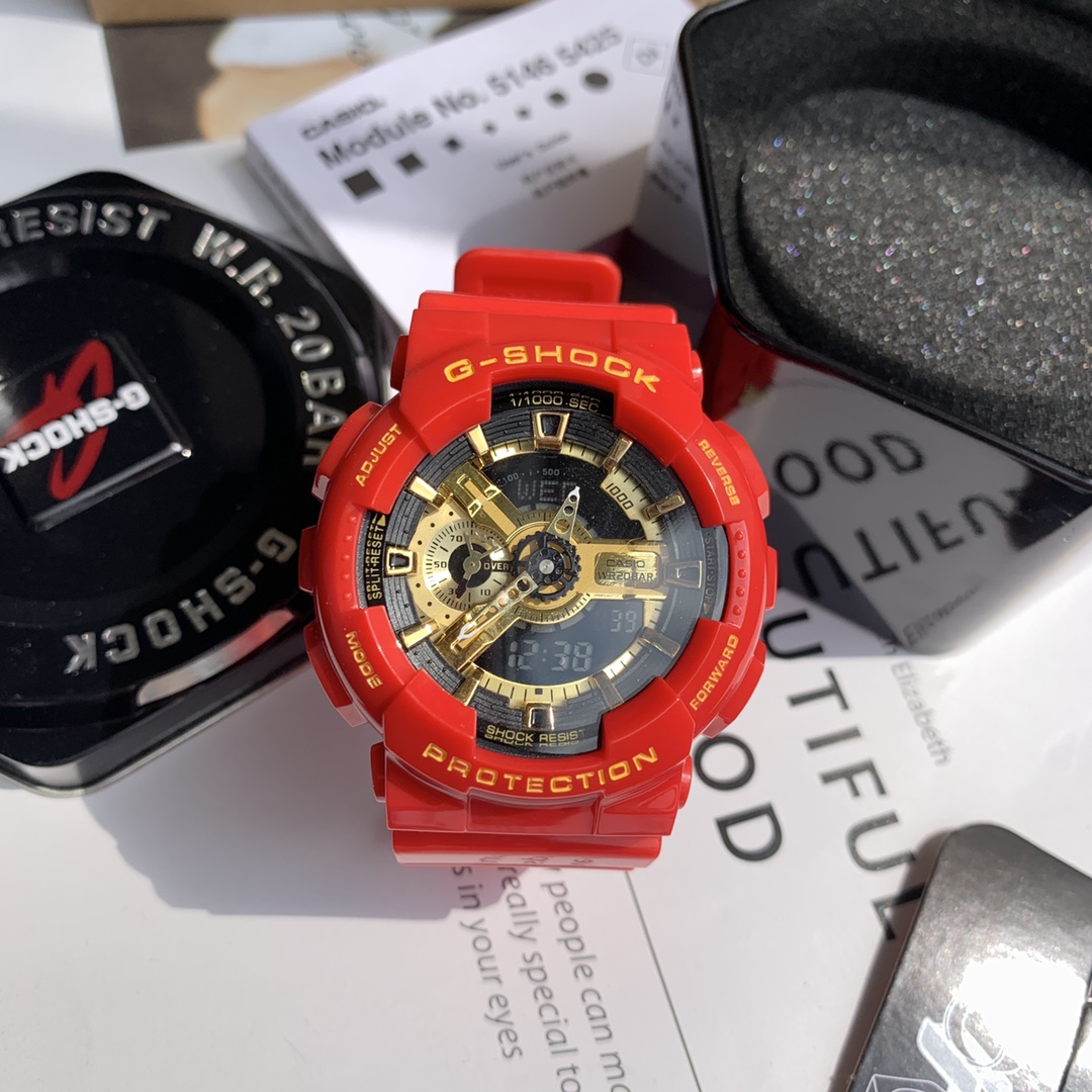 💰50 卡西欧 表盘直径大号53mm、小号32mm，手表小红书已爆回头率爆表！这绝对是掌柜的自留款！功能极多，指南针，秒表（精确到1/1000秒）温度计，世界时间，倒计时，闹铃，间歇响报，45度自动抬手亮Led照明！各位老铁，剁手还请抓紧！所以一定要抓住机会喔！