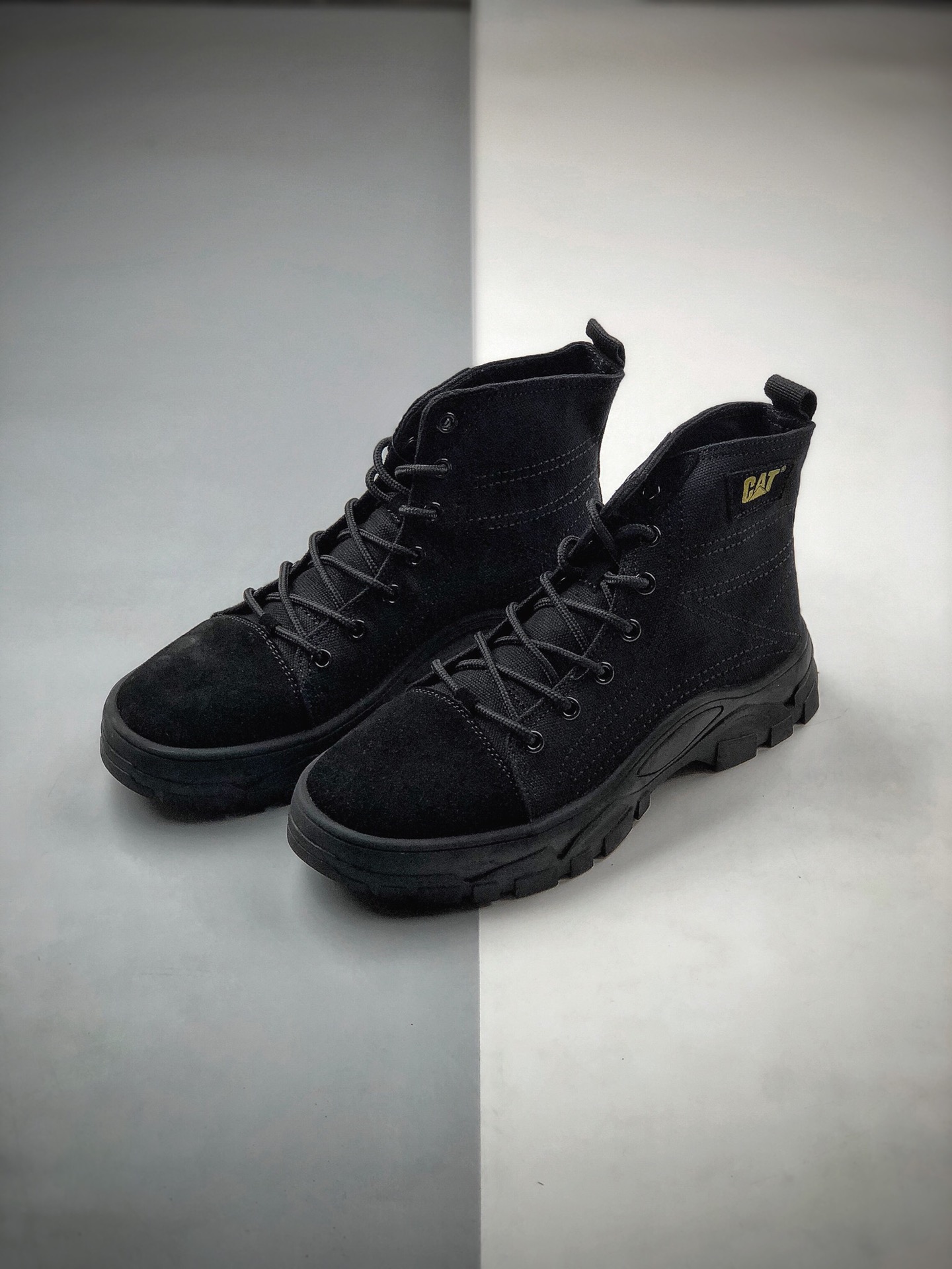 220 CAT FOOTWEAR/ CAT P721066 卡特工装复古老爹鞋