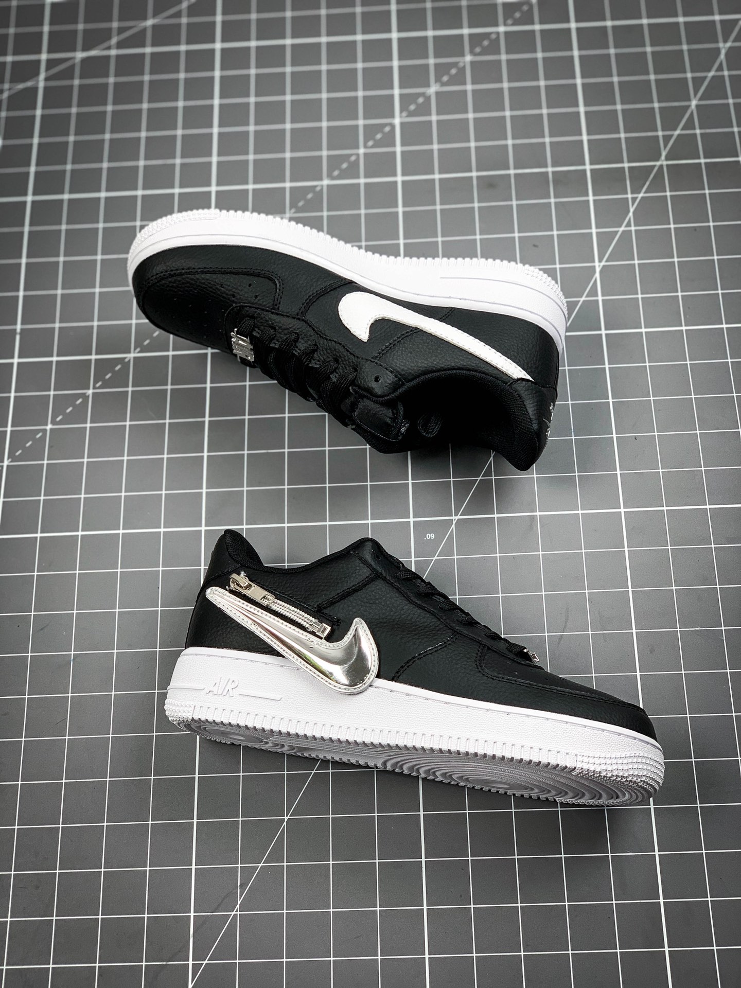 200 Nk Air Force 1 Low 07' PRM “Zip Swoosh”拉链换勾 CW6558-100