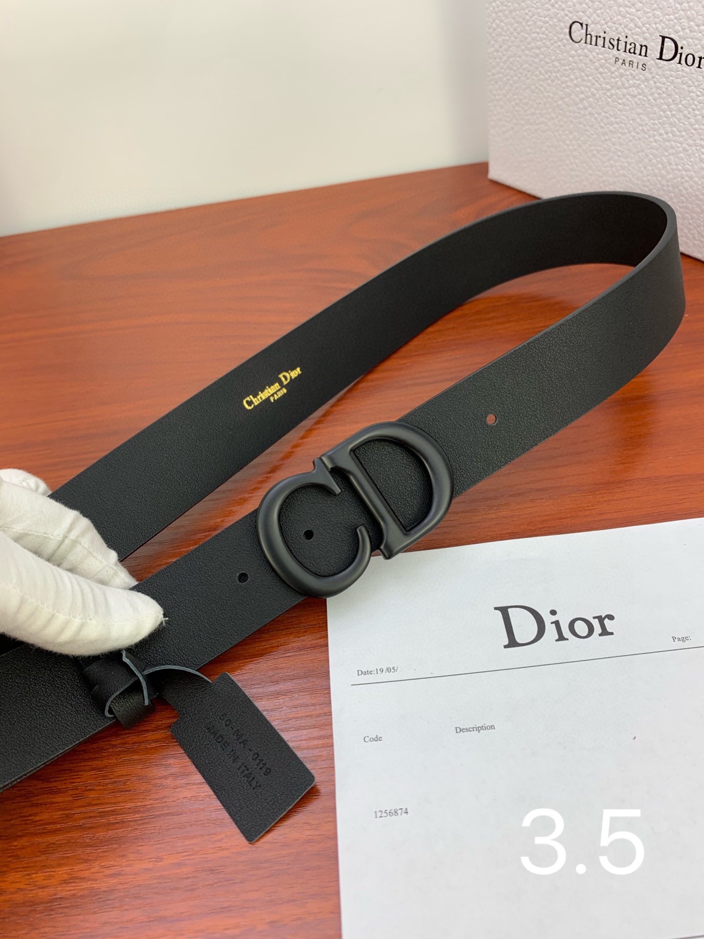 Dior（迪奧）爆款平面無線帶身/Saddle黑色牛皮革皮带 金色复古金属“CD”标志